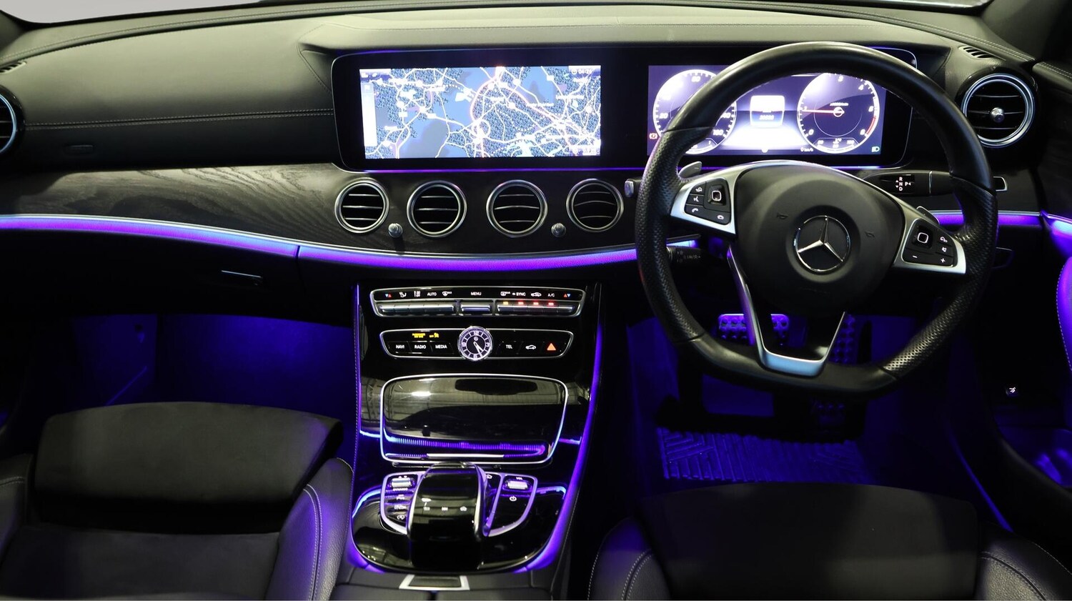 Used Mercedes-Benz E Class for sale - 76485930: Photo 13