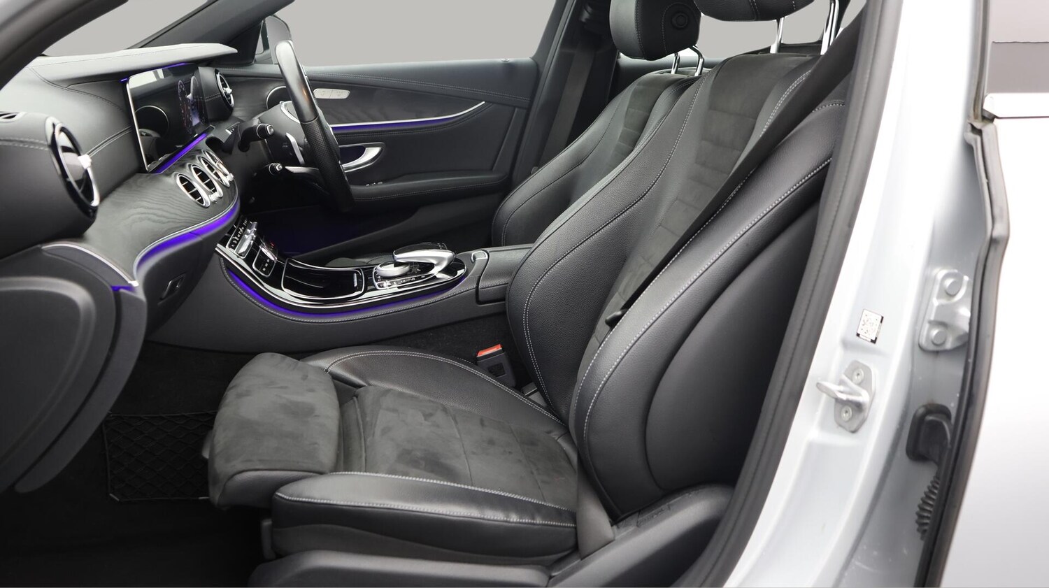 Used Mercedes-Benz E Class for sale - 76485930: Photo 14