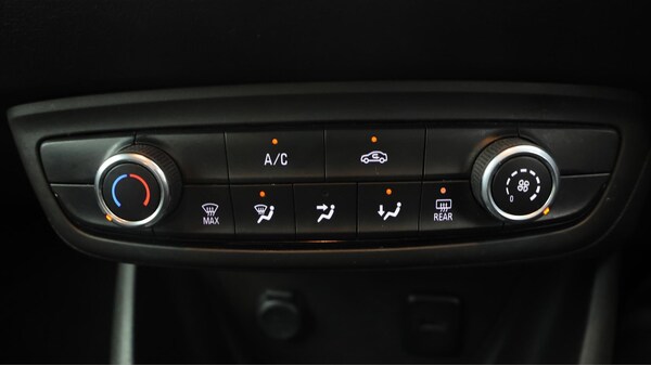 Used Vauxhall Crossland X 2020 for sale - 76152333: Photo 13