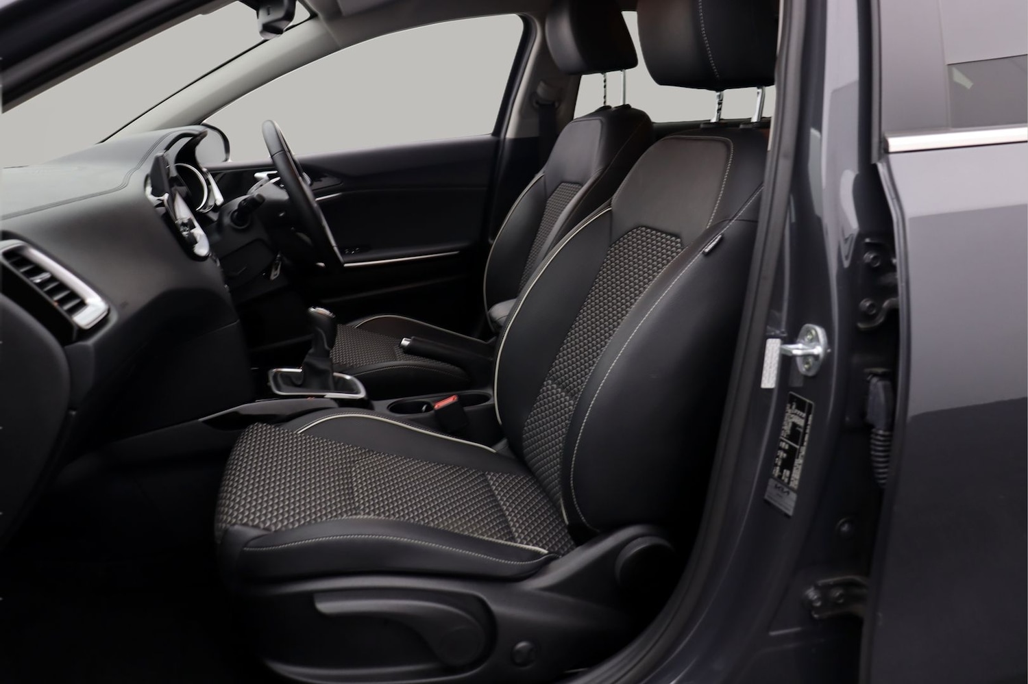 Used Kia Ceed for sale - 77363245: Photo 14