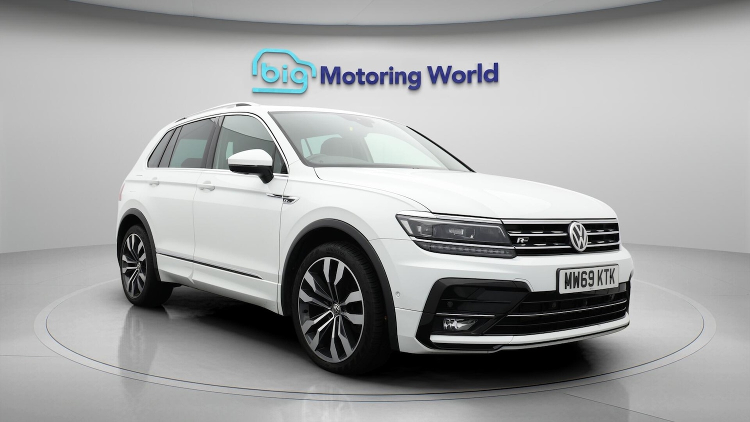 Used Volkswagen Tiguan 2019 for sale - 76512277: Photo 2
