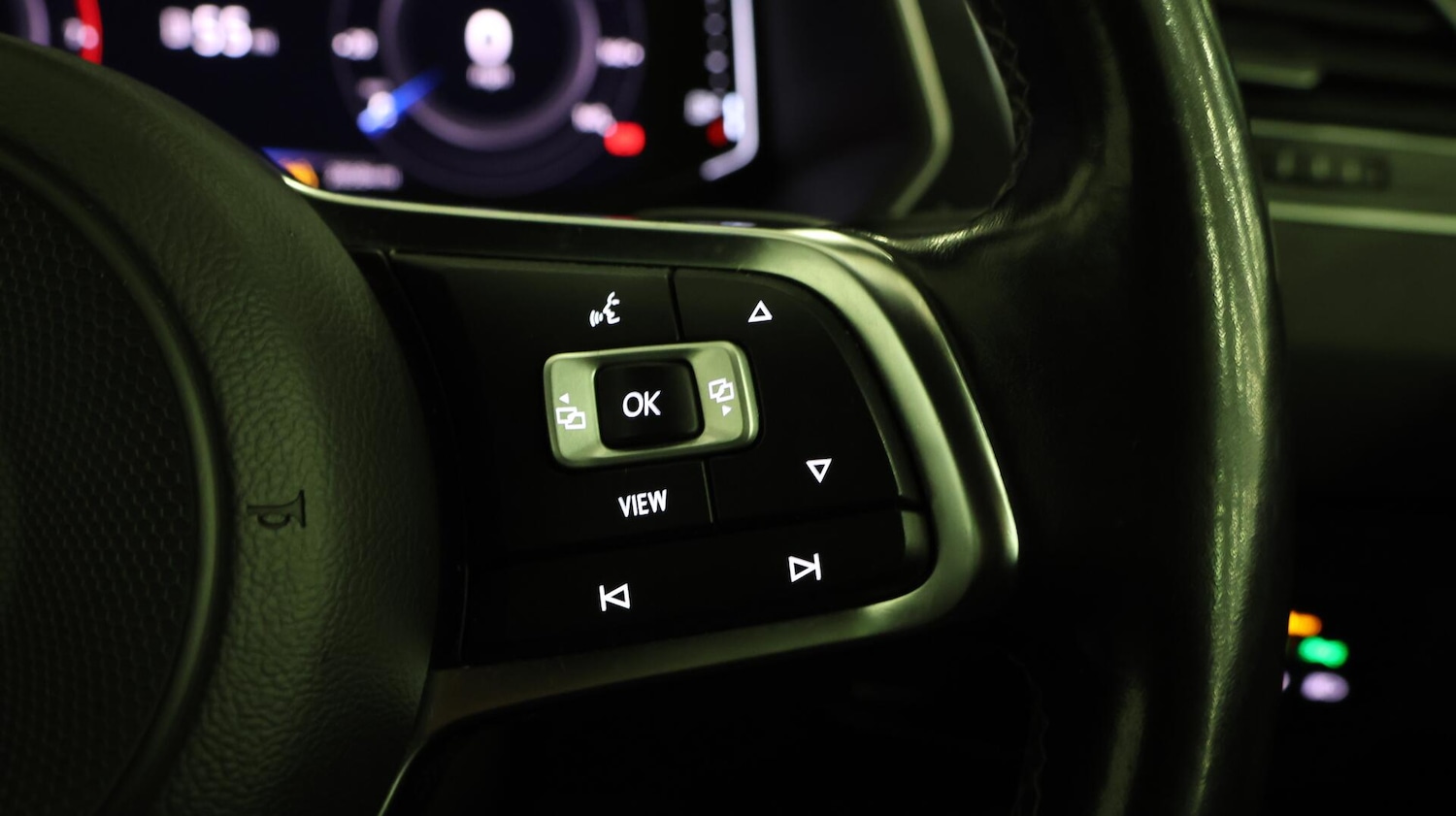 Used Volkswagen Tiguan 2019 for sale - 76512277: Photo 24