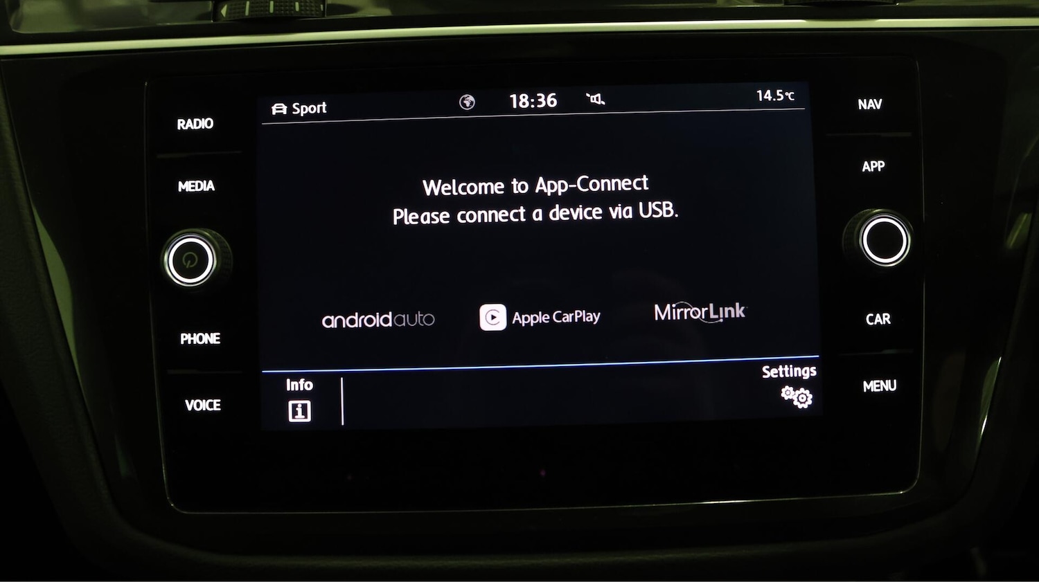 Used Volkswagen Tiguan 2019 for sale - 76512277: Photo 25