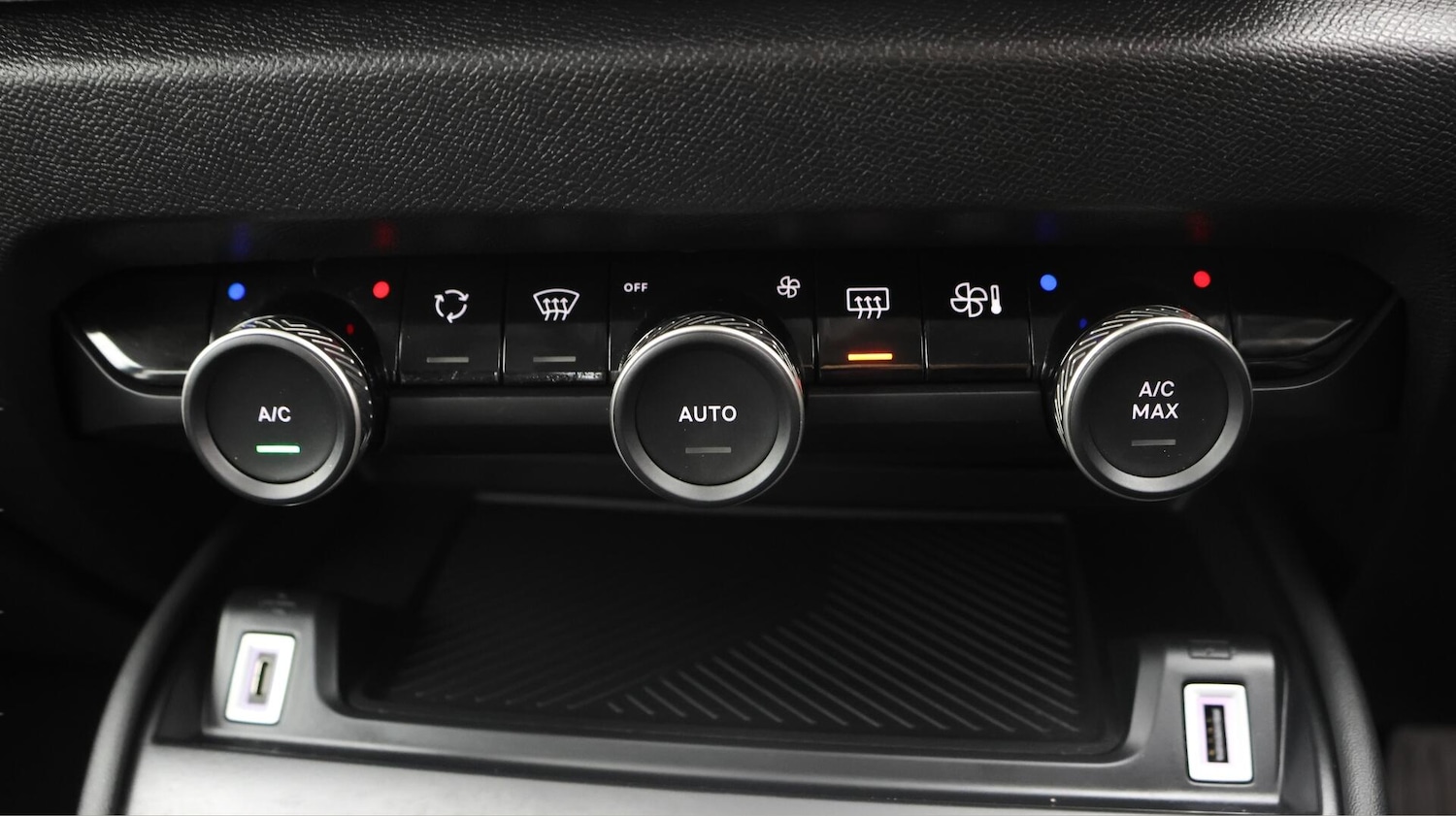 Used Citroen C4 2021 for sale - 76633757: Photo 13