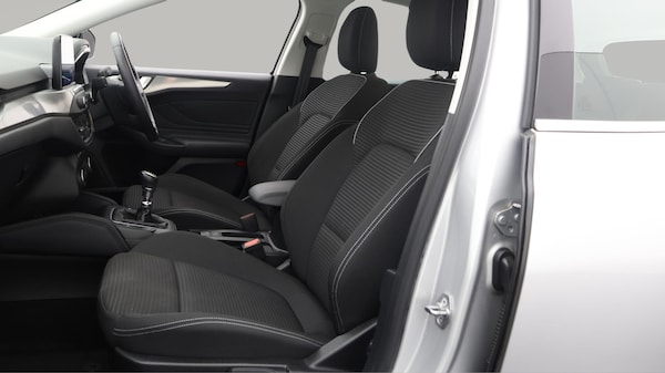 Used Ford Focus 2020 for sale - 76247143: Photo 15