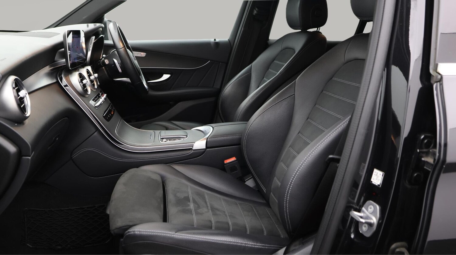 Used Mercedes-Benz GLC for sale - 76728992: Photo 15