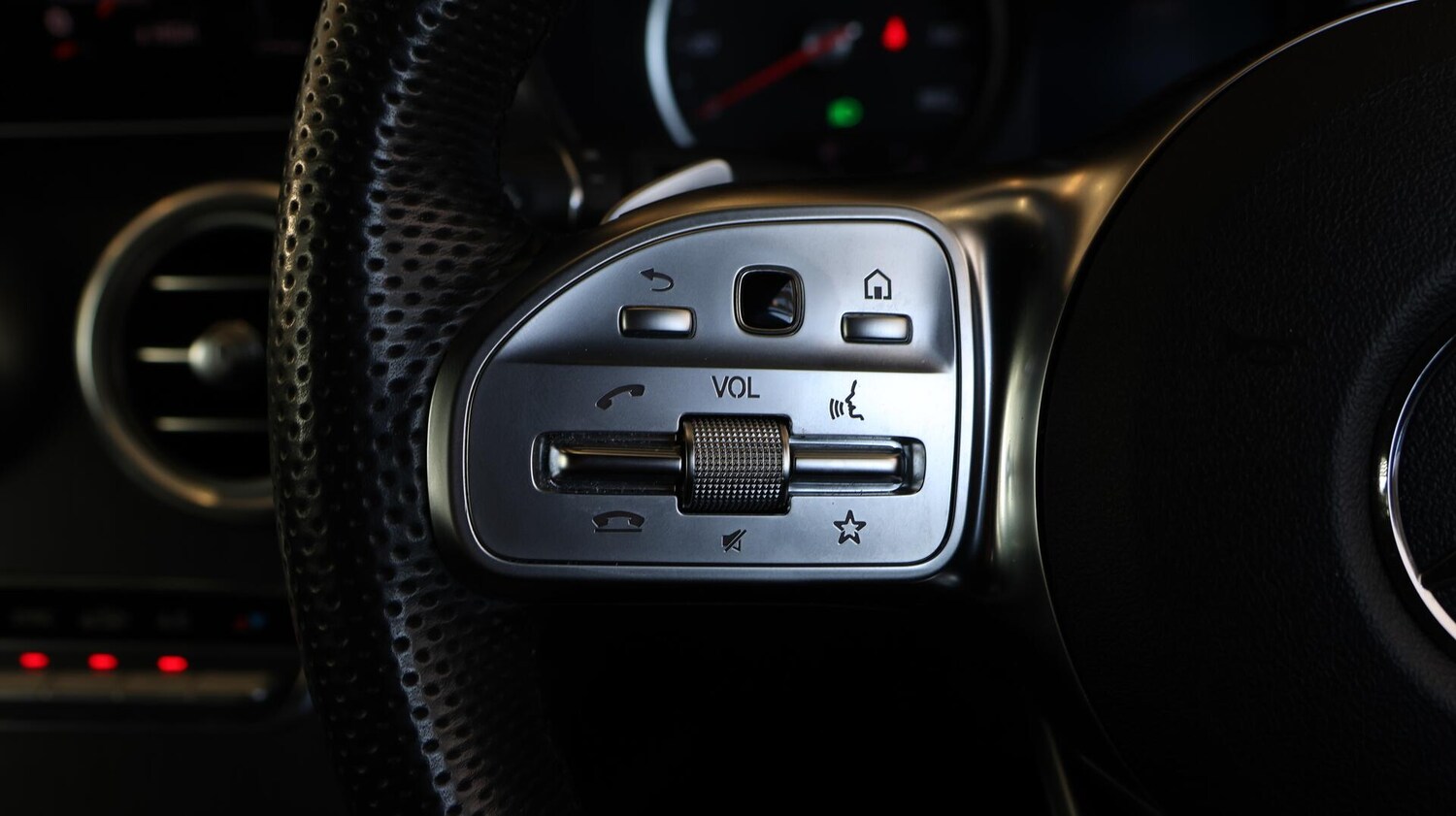 Used Mercedes-Benz GLC for sale - 76728992: Photo 23