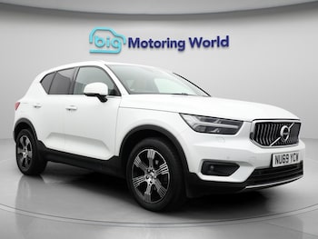 Volvo - XC40