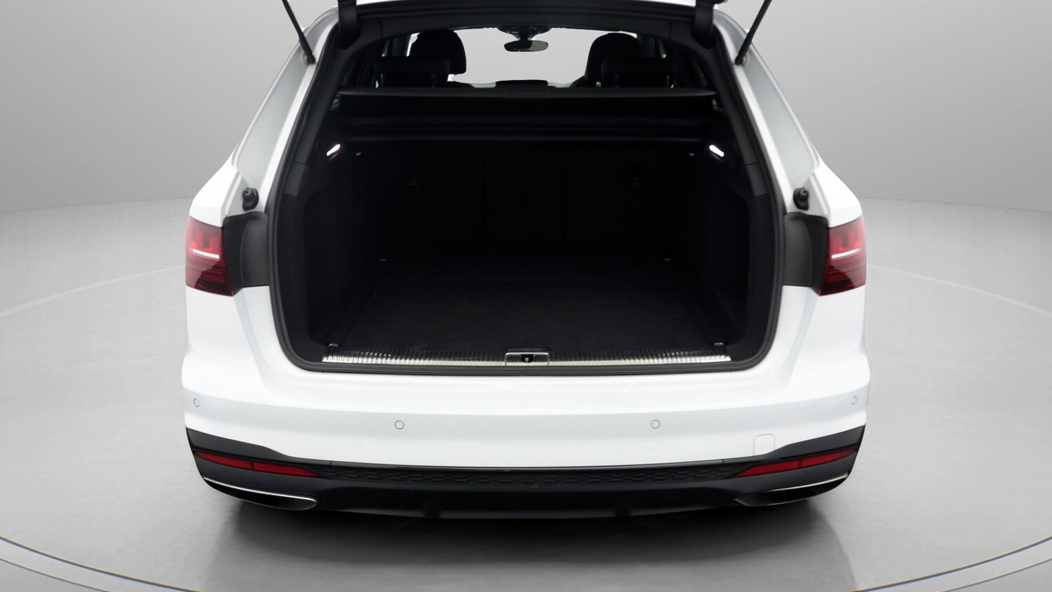 Used Audi A4 2022 for sale - 77820423: Photo 17