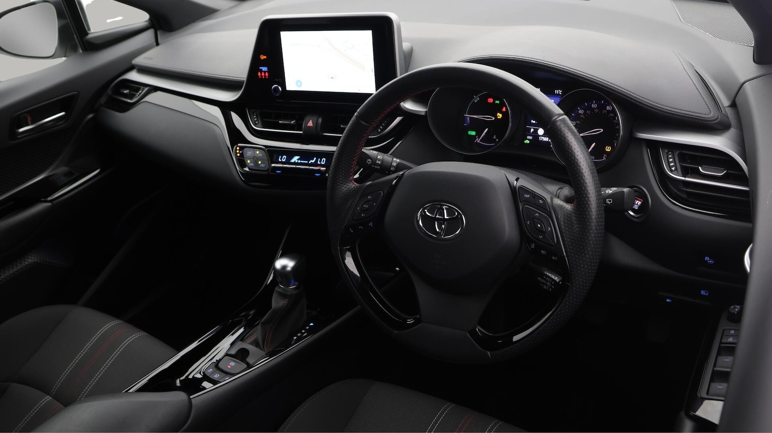 Used Toyota C-HR 2022 for sale - 76399020: Photo 10