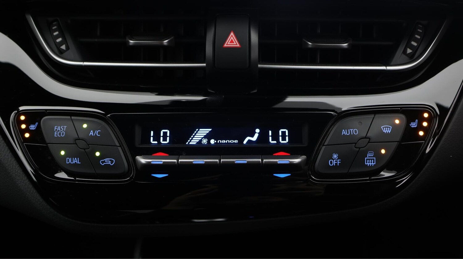 Used Toyota C-HR 2022 for sale - 76399020: Photo 13