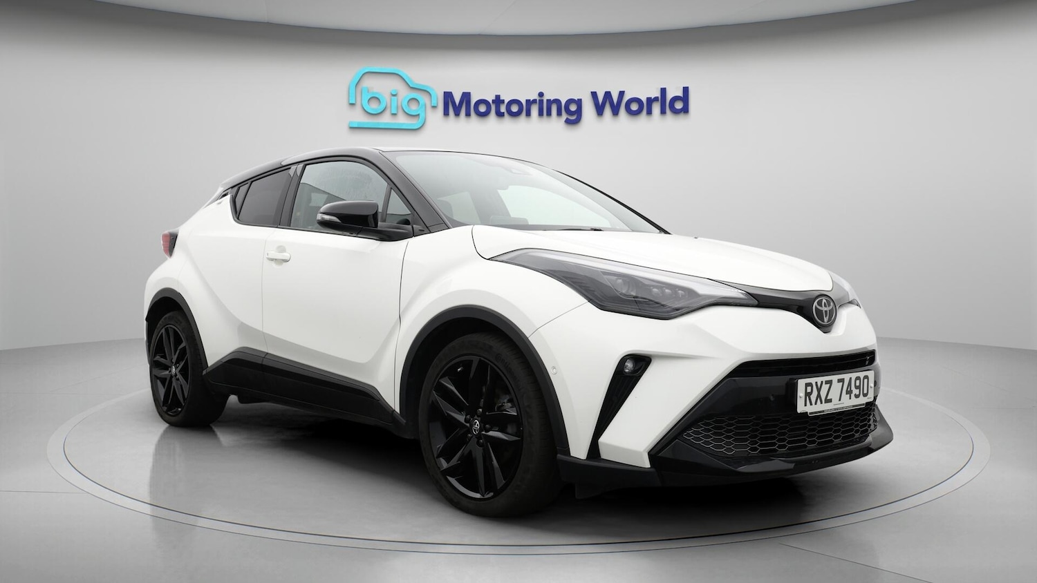 Used Toyota C-HR 2022 for sale - 76399020: Photo 2