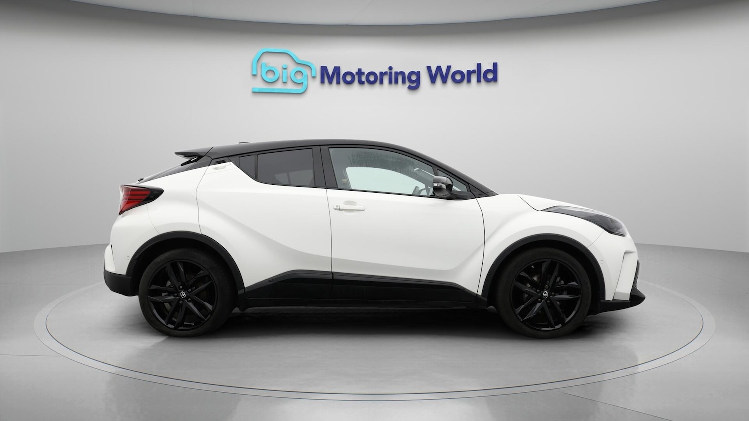 Used Toyota C-HR 2022 for sale - 76399020: Photo 9