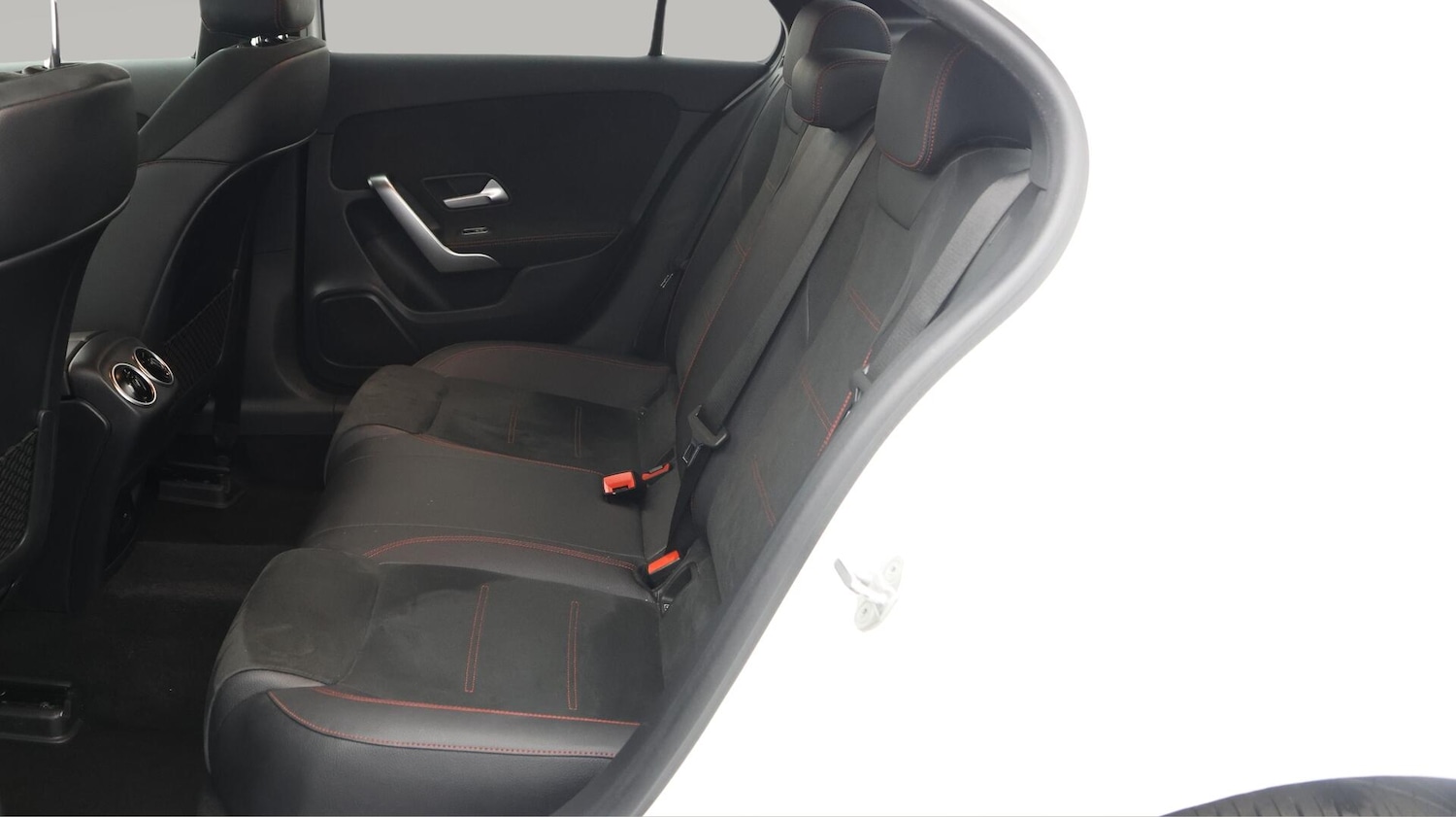 Used Mercedes-Benz A-Class 2021 for sale - 76349479: Photo 17