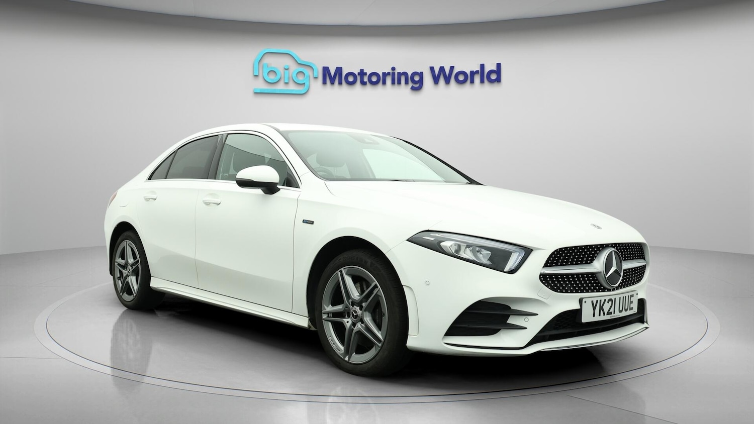 Used Mercedes-Benz A-Class 2021 for sale - 76349479: Photo 2