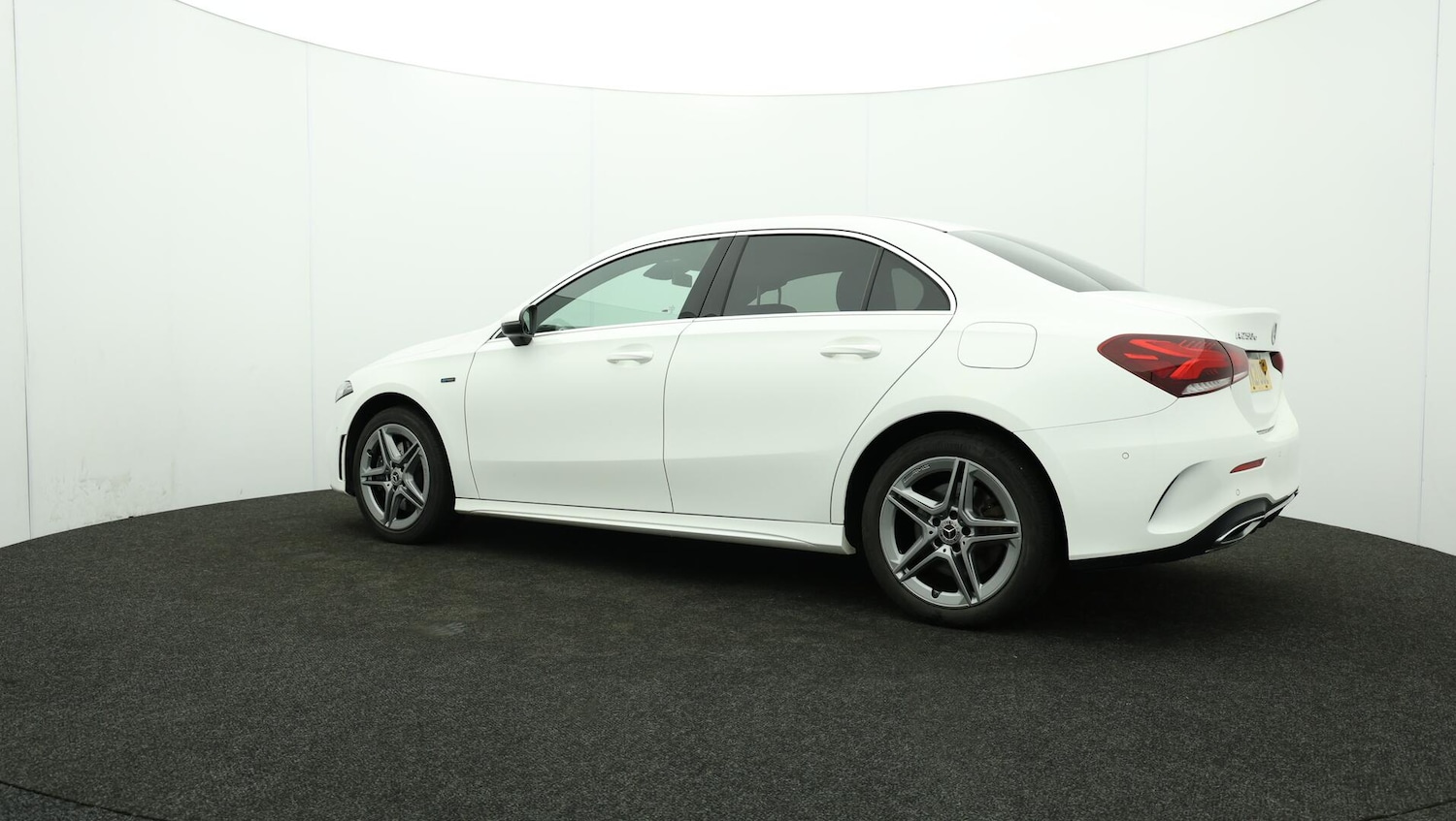 Used Mercedes-Benz A-Class 2021 for sale - 76349479: Photo 76