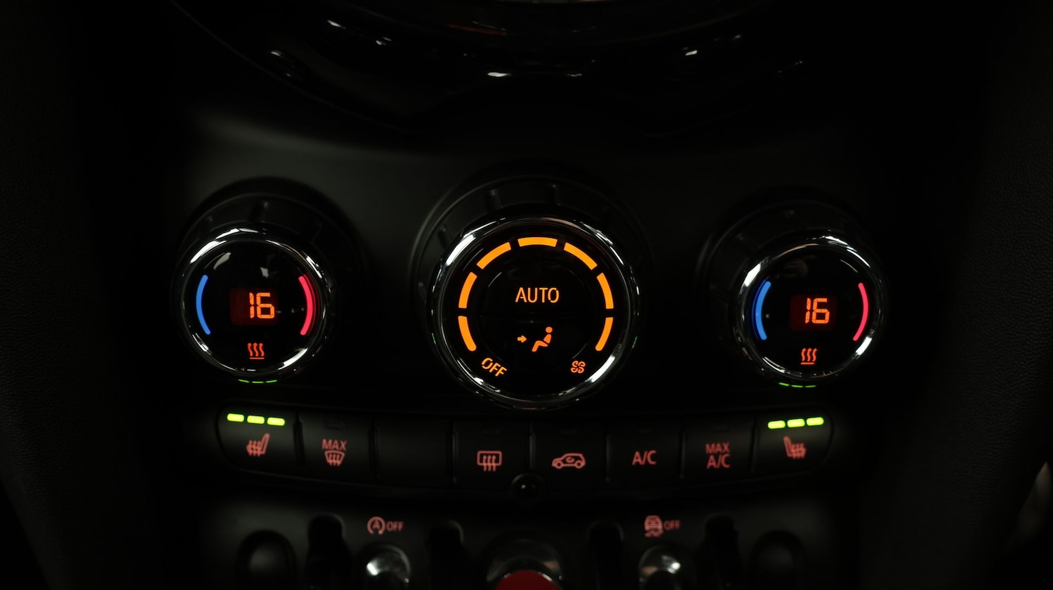 Used MINI Hatch 2019 for sale - 77736085: Photo 12