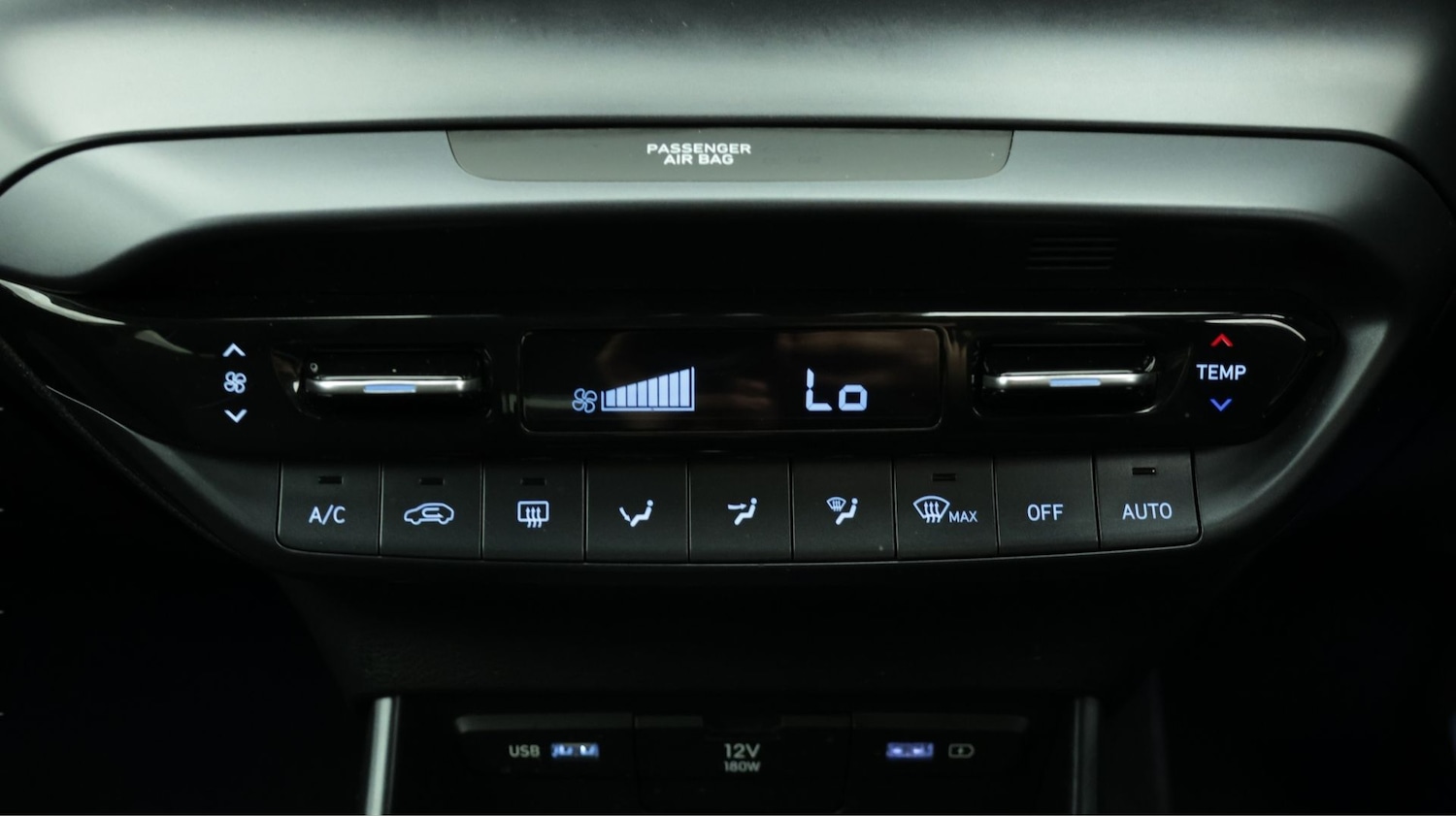 Used Hyundai BAYON 2023 for sale - 78035726: Photo 12