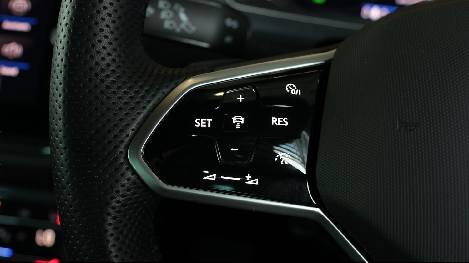 Used Volkswagen Tiguan 2023 for sale - 77954401: Photo 21