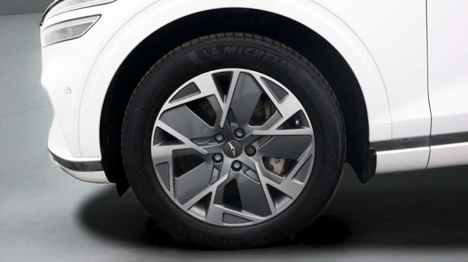 Used Genesis GV70 2023 for sale - 77207287: Photo 18