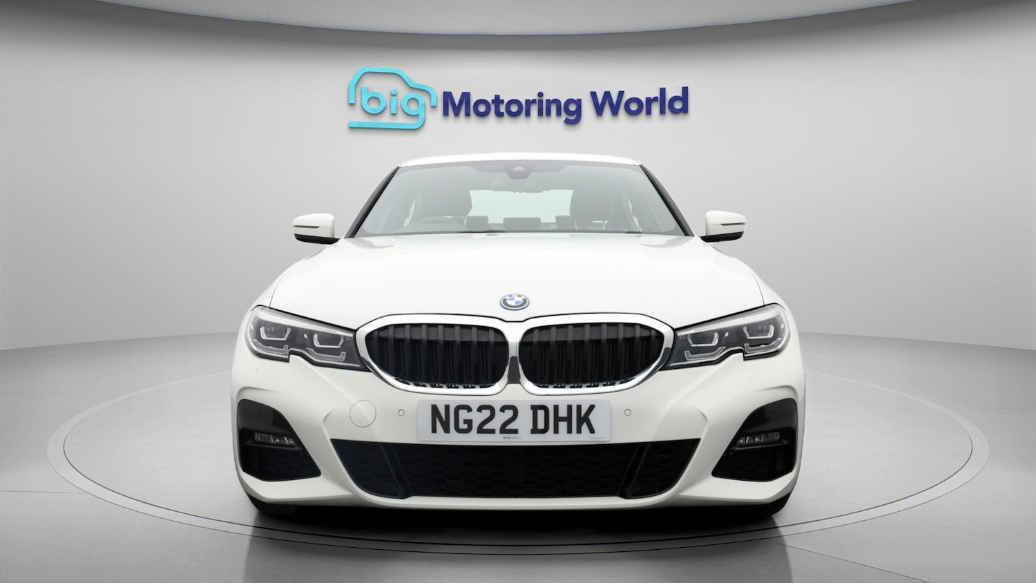 Used BMW 3 Series 2022 for sale - 77669280: Photo 2