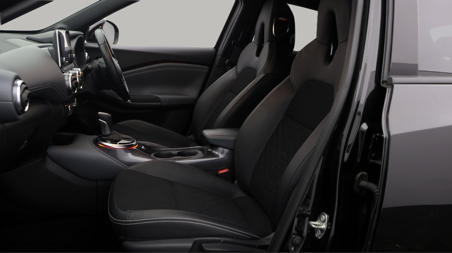 Used Nissan Juke 2021 for sale - 77268874: Photo 14