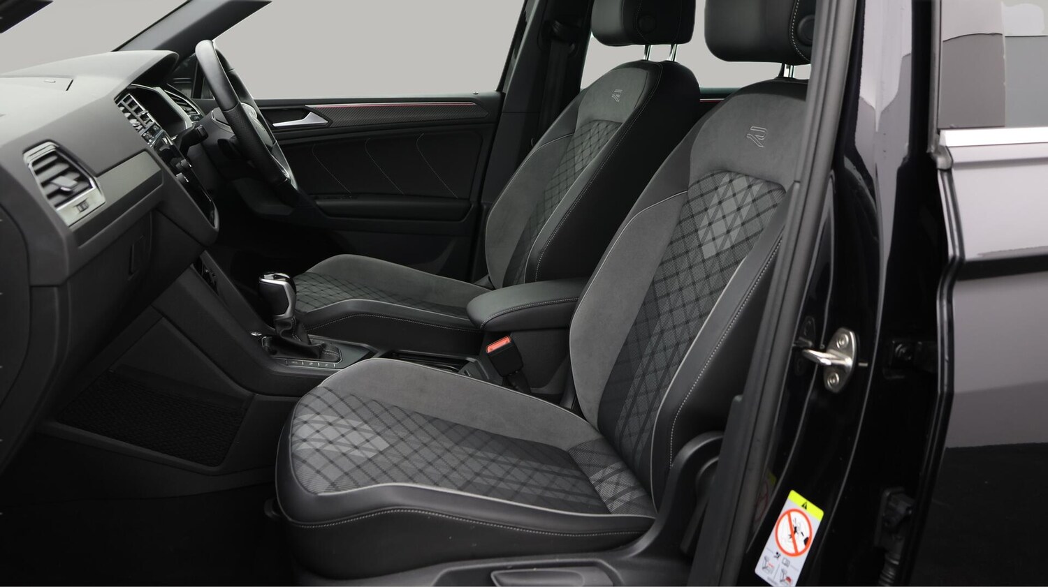 Used Volkswagen Tiguan for sale - 76728355: Photo 15