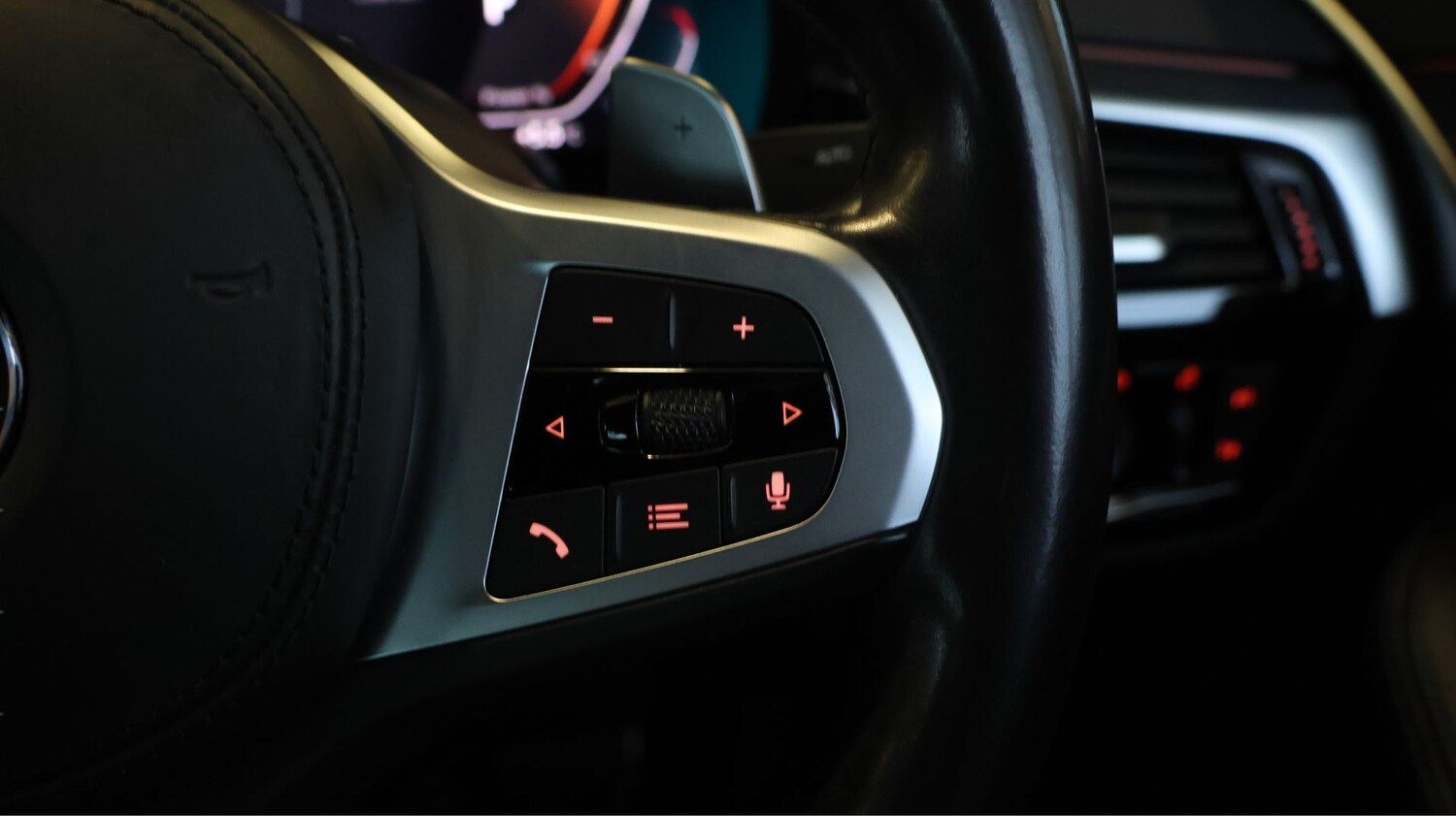 Used BMW 5 Series 2021 for sale - 77182216: Photo 21