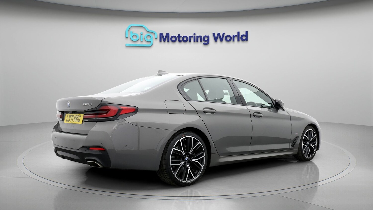 Used BMW 5 Series 2021 for sale - 77182216: Photo 7