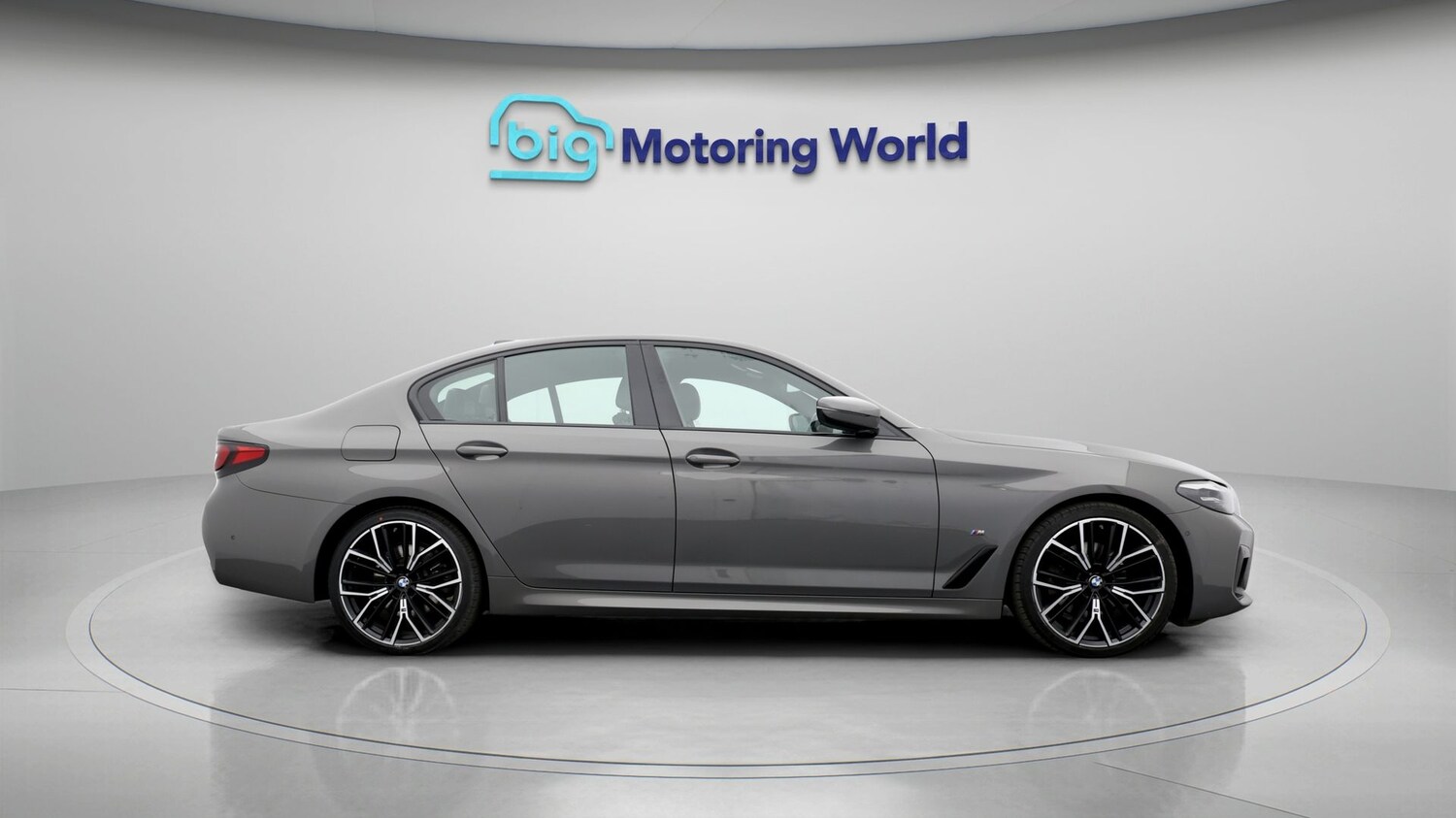 Used BMW 5 Series 2021 for sale - 77182216: Photo 8