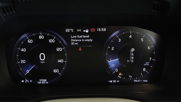 Used Volvo XC60 2018 for sale - 76201295: Photo 11