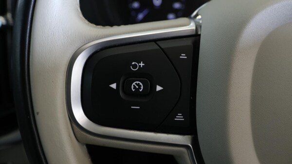 Used Volvo XC60 2018 for sale - 76201295: Photo 25