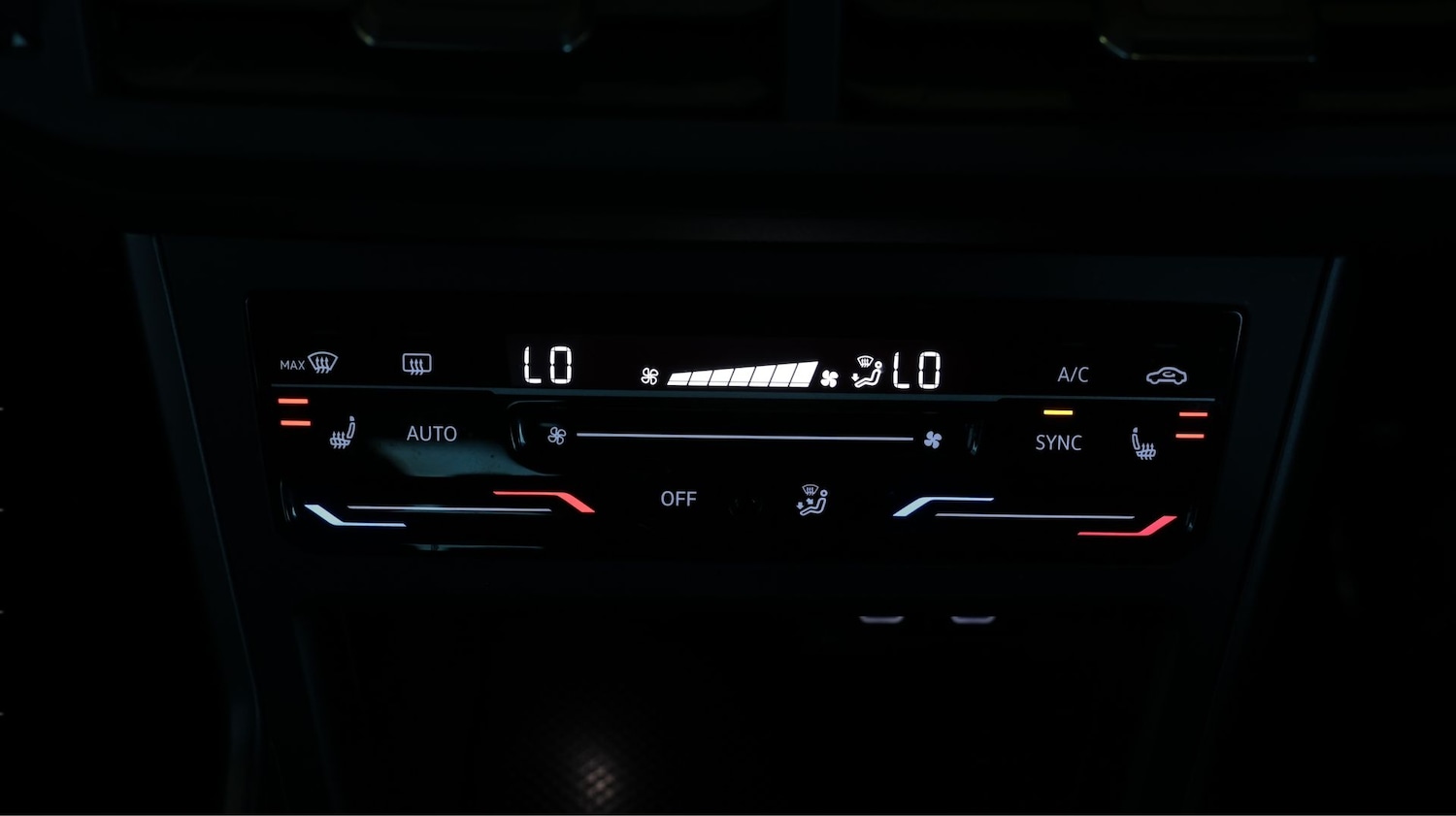 Used Volkswagen Polo 2022 for sale - 77669275: Photo 12