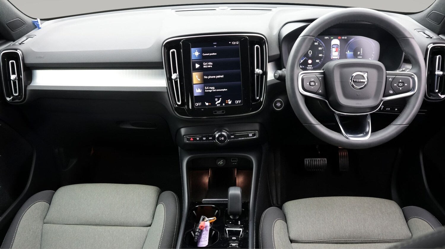 Used Volvo XC40 2023 for sale - 77841680: Photo 13