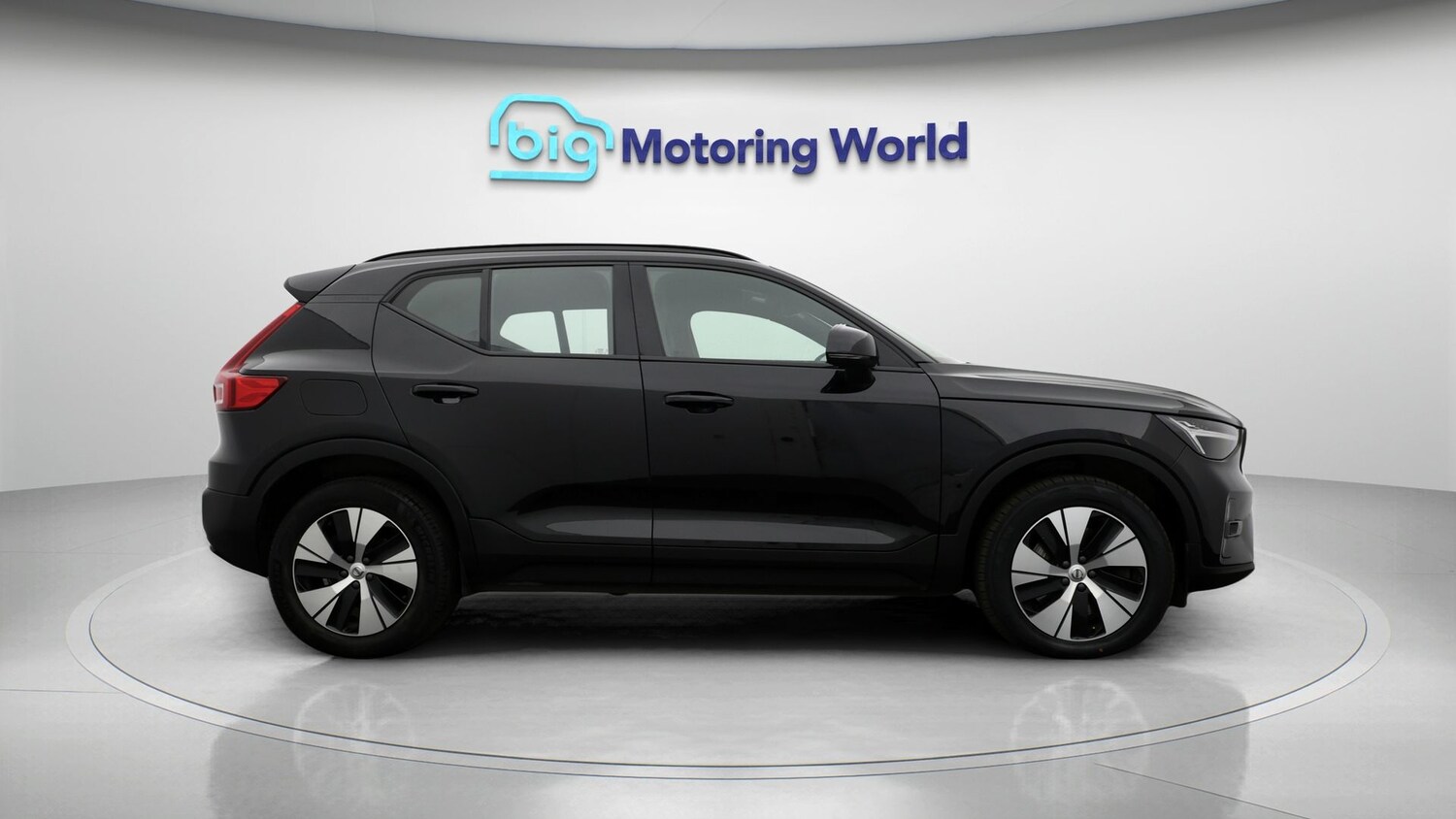 Used Volvo XC40 2023 for sale - 77841680: Photo 8