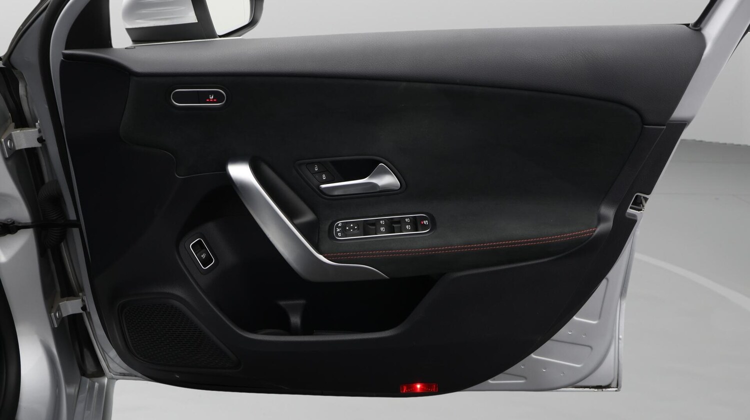 Used Mercedes-Benz A-Class 2021 for sale - 75940360: Photo 16