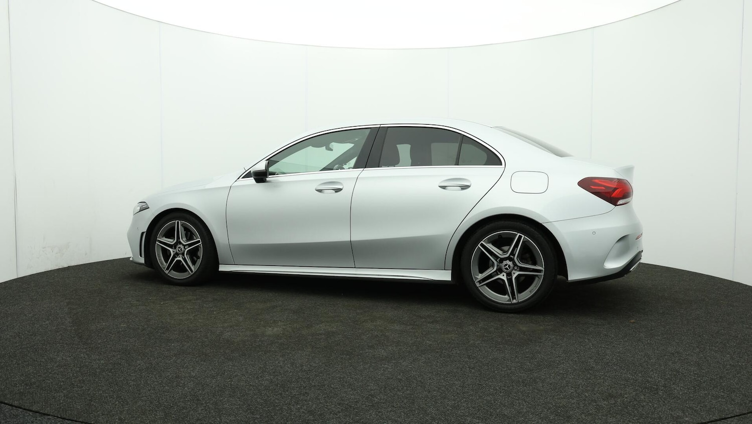 Used Mercedes-Benz A-Class 2021 for sale - 75940360: Photo 74