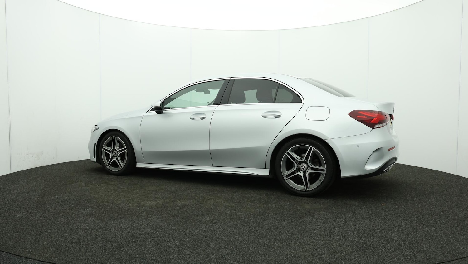 Used Mercedes-Benz A-Class 2021 for sale - 75940360: Photo 75