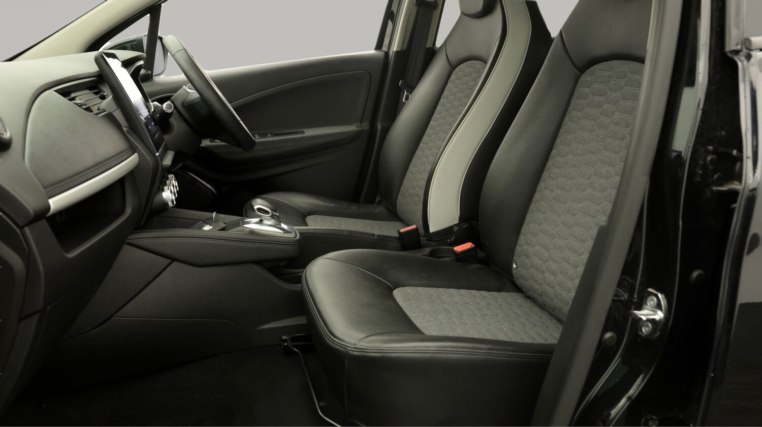 Used Renault Zoe 2021 for sale - 77717299: Photo 14