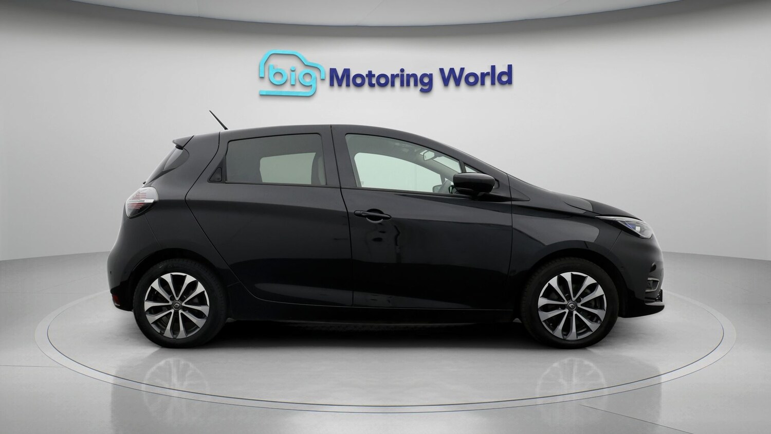 Used Renault Zoe 2021 for sale - 77717299: Photo 8