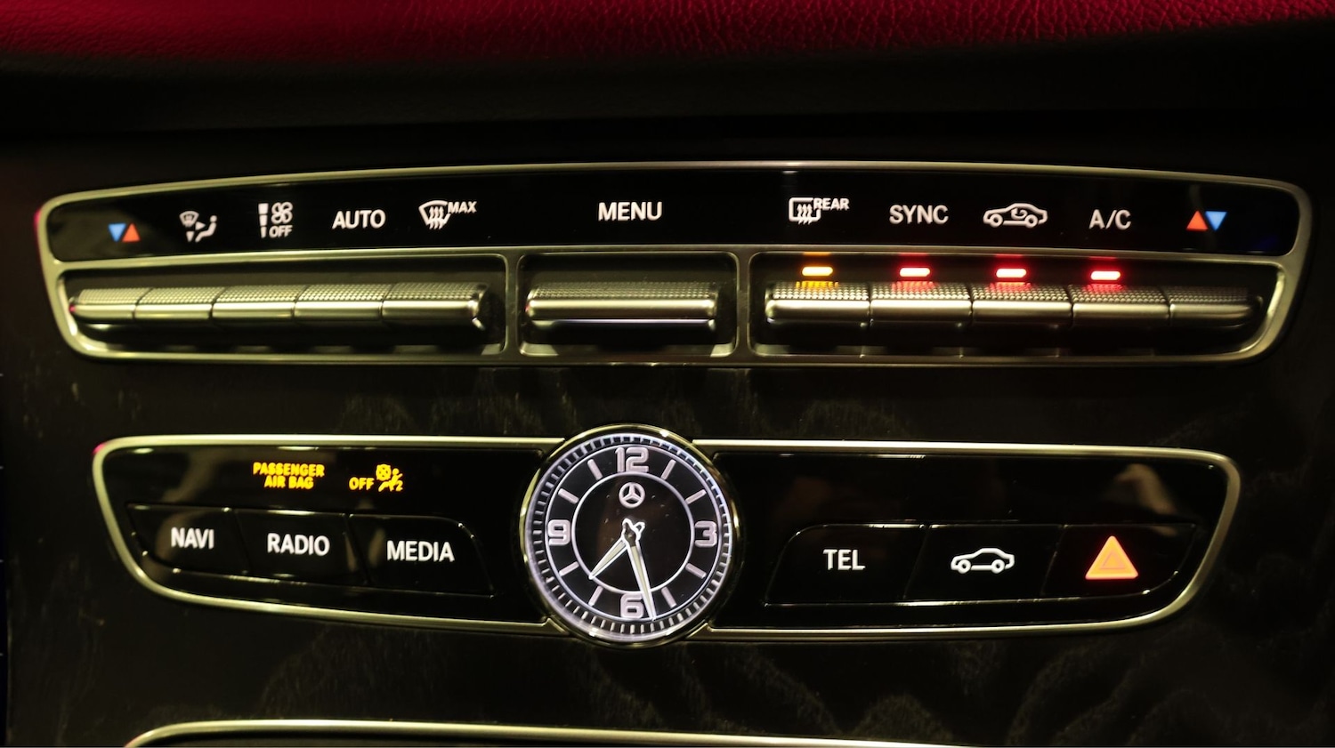 Used Mercedes-Benz E Class 2019 for sale - 77743077: Photo 12