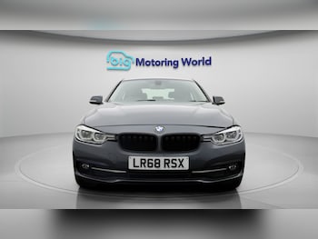 Used BMW 3 Series 2018 for sale - 77665171: Photo