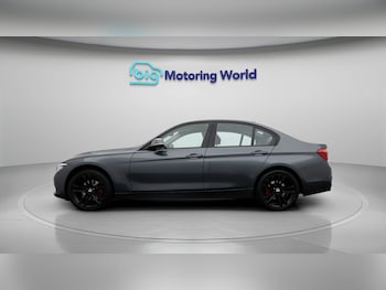 Used BMW 3 Series 2018 for sale - 77665171: Photo