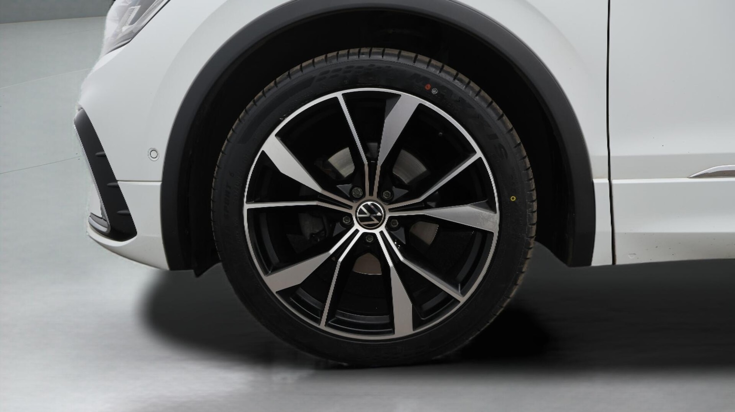 Used Volkswagen Tiguan 2022 for sale - 76381172: Photo 18