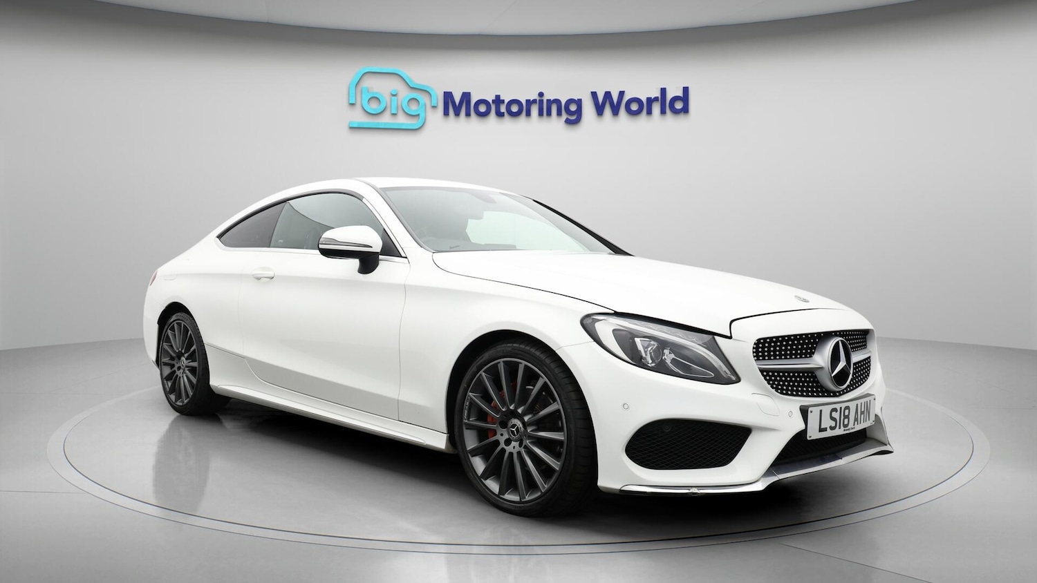 Used Mercedes-Benz C Class 2018 for sale - 76398005: Photo 2