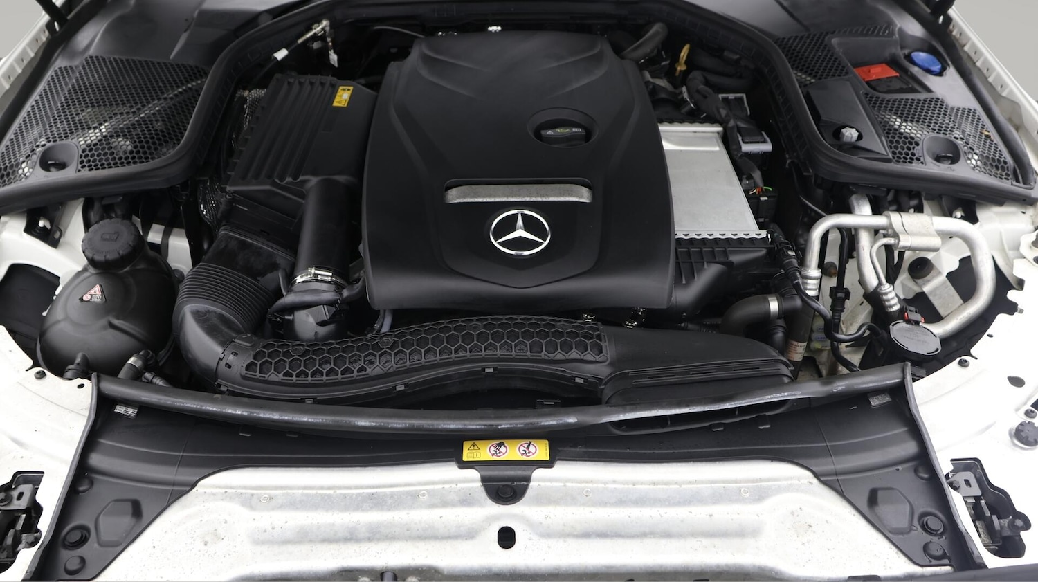 Used Mercedes-Benz C Class 2018 for sale - 76398005: Photo 20