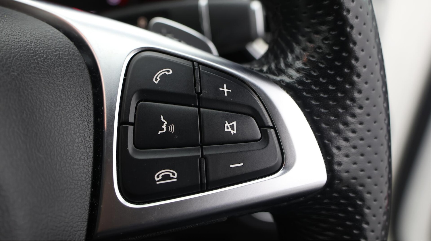 Used Mercedes-Benz C Class 2018 for sale - 76398005: Photo 25