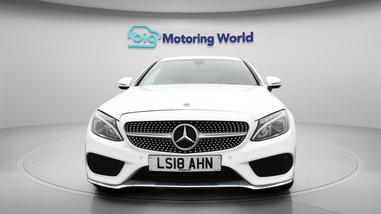 Used Mercedes-Benz C Class 2018 for sale - 76398005: Photo 3