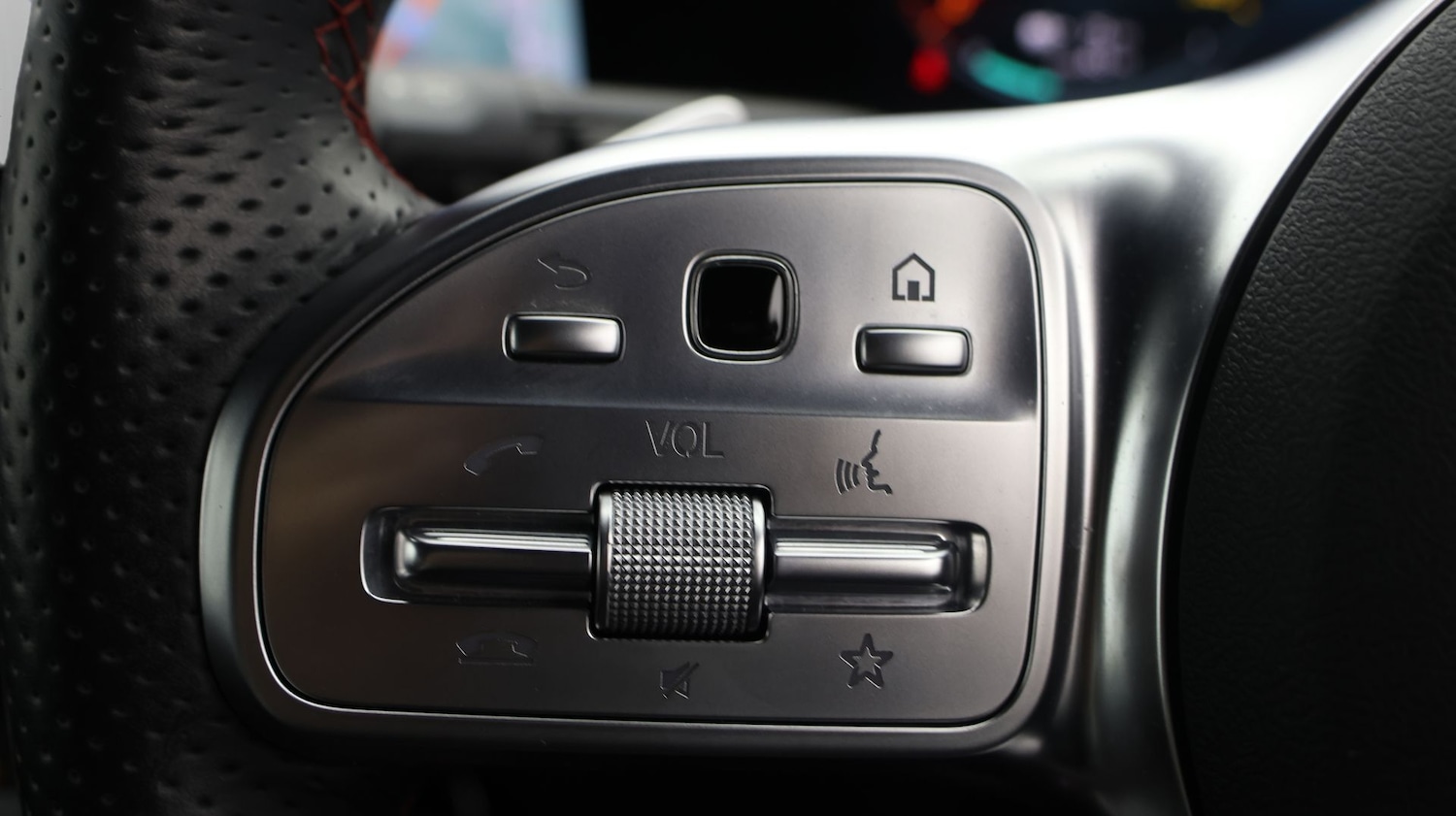 Used Mercedes-Benz EQB 2023 for sale - 77136771: Photo 23