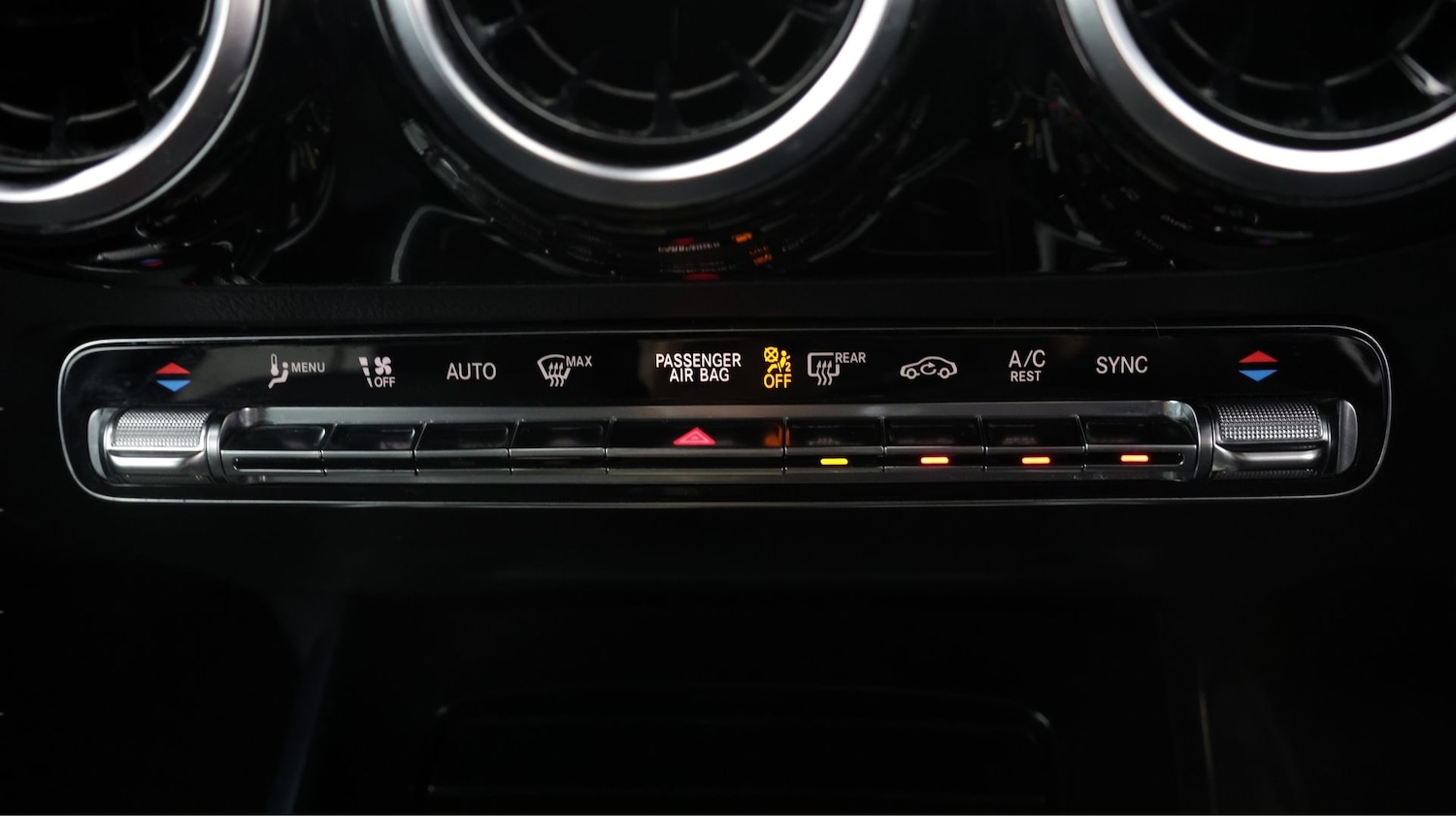 Used Mercedes-Benz GLA 2020 for sale - 77803616: Photo 12